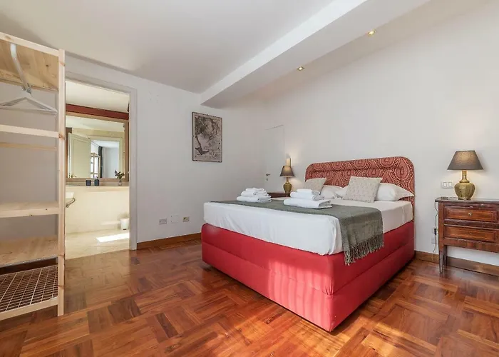 The Spanish Steps Grand Penthouse * Roma