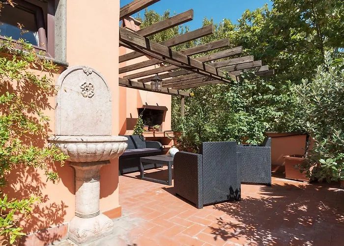 The Spanish Steps Grand Penthouse