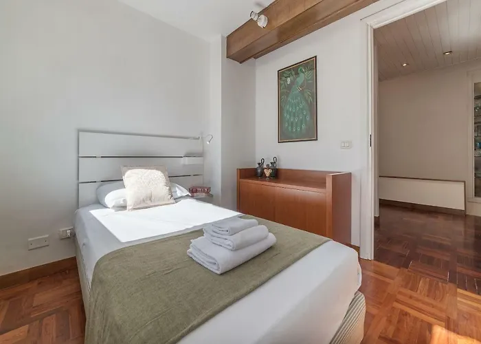 The Spanish Steps Grand Penthouse Roma