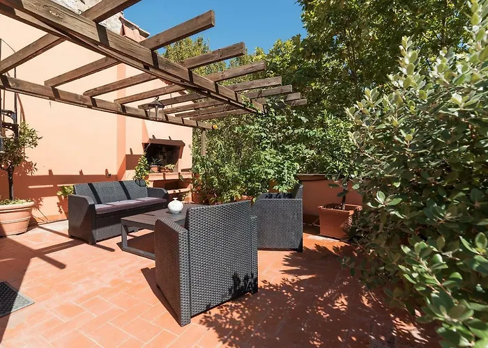 The Spanish Steps Grand Penthouse * Roma