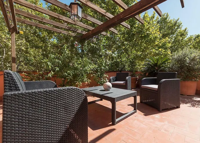 The Spanish Steps Grand Penthouse