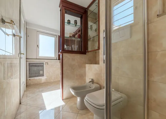 The Spanish Steps Grand Penthouse Roma